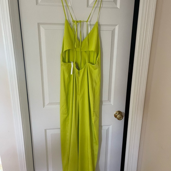 Tall- Neon jumpsuit 💚 - Picture 4 of 4